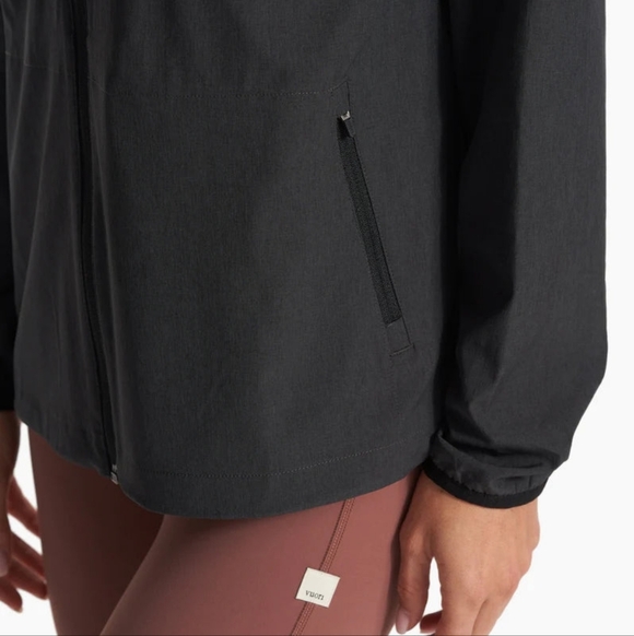 Vuori Outdoor Trainer Shell Jacket in Black Heather - Picture 2 of 11